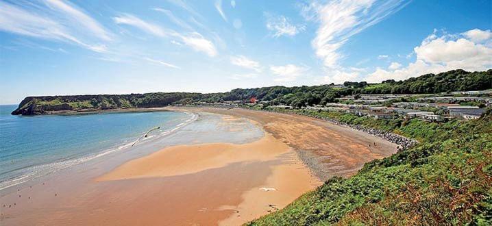 Lydstep Beach Bayview 3-Bedroom Holiday Home Tenby Extérieur photo